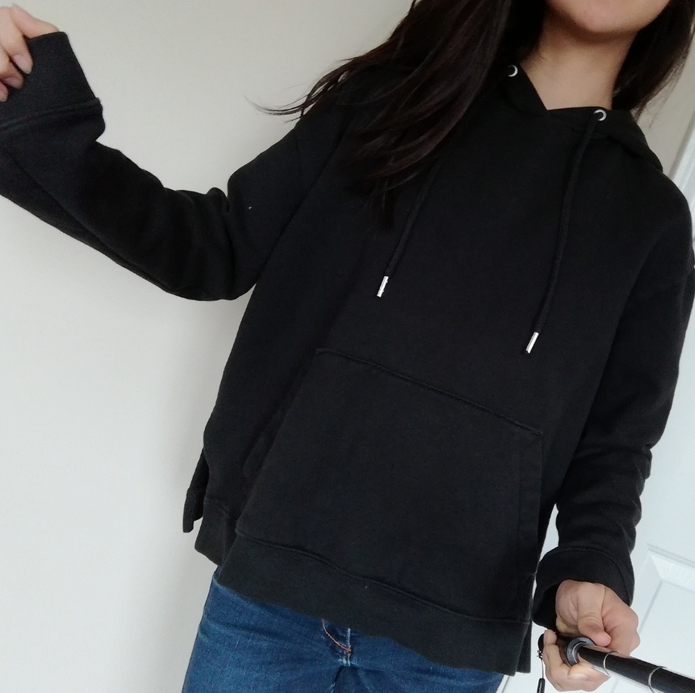 Black HM hoodie only worn once!